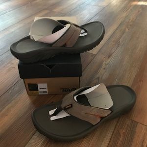 Teva Men’s Sandals size 11